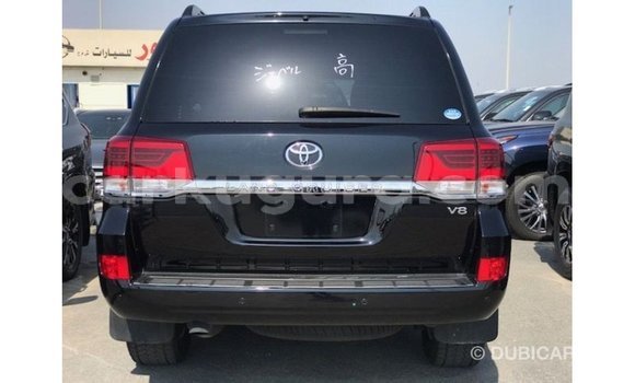 Acheter Import Voiture Toyota Land Cruiser Noir à Import - Dubai, Bujumbura Acheter Import Voiture Toyota Land Cruiser Noir à Import - Dubai, Bujumbura