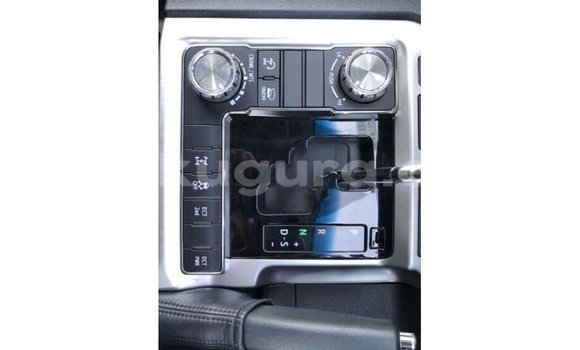 Acheter Import Voiture Toyota Land Cruiser Noir à Import - Dubai, Bujumbura Acheter Import Voiture Toyota Land Cruiser Noir à Import - Dubai, Bujumbura