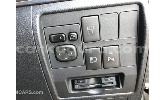 Acheter Import Voiture Toyota Land Cruiser Noir à Import - Dubai, Bujumbura Acheter Import Voiture Toyota Land Cruiser Noir à Import - Dubai, Bujumbura