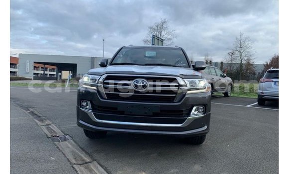 Buy Import Toyota Land Cruiser Other Car in Import - Dubai in Bujumbura Buy Import Toyota Land Cruiser Other Car in Import - Dubai in Bujumbura