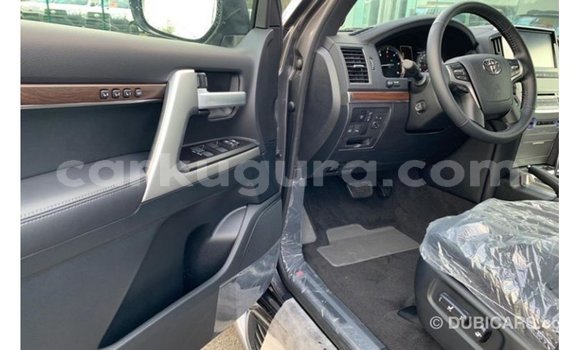 Buy Import Toyota Land Cruiser Other Car in Import - Dubai in Bujumbura Buy Import Toyota Land Cruiser Other Car in Import - Dubai in Bujumbura