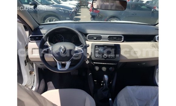 Nunua Imported Renault 19 Nyeupe Gari ndani ya Import - Dubai nchini Bujumbura Nunua Imported Renault 19 Nyeupe Gari ndani ya Import - Dubai nchini Bujumbura