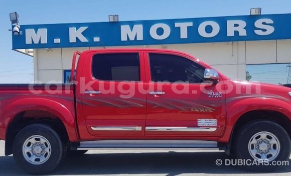 Acheter Import Voiture Toyota Hilux Rouge à Import - Dubai, Bujumbura Acheter Import Voiture Toyota Hilux Rouge à Import - Dubai, Bujumbura