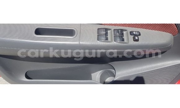 Acheter Import Voiture Toyota Hilux Rouge à Import - Dubai, Bujumbura Acheter Import Voiture Toyota Hilux Rouge à Import - Dubai, Bujumbura