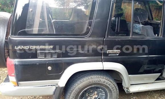 Acheter Occasion Voiture Toyota Land Cruiser Noir à Bujumbura, Bujumbura Acheter Occasion Voiture Toyota Land Cruiser Noir à Bujumbura, Bujumbura