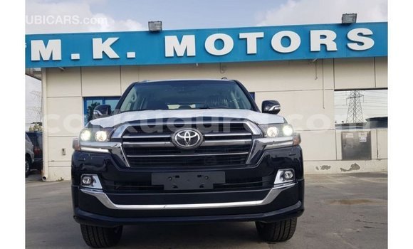 Acheter Import Voiture Toyota Land Cruiser Noir à Import - Dubai, Bujumbura Acheter Import Voiture Toyota Land Cruiser Noir à Import - Dubai, Bujumbura