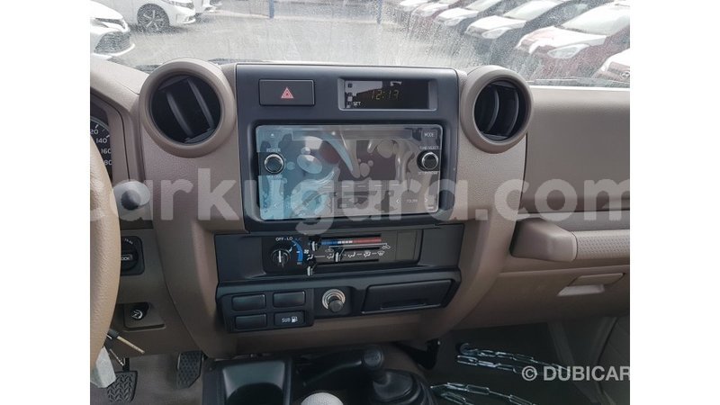Big with watermark toyota land cruiser bujumbura import dubai 4841