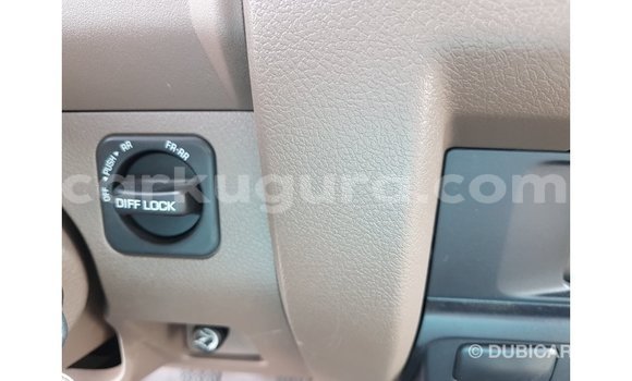 Buy Import Toyota Land Cruiser Beige Car in Import - Dubai in Bujumbura Buy Import Toyota Land Cruiser Beige Car in Import - Dubai in Bujumbura