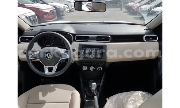 Buy Import Renault 19 Green Car in Import - Dubai in Bujumbura Buy Import Renault 19 Green Car in Import - Dubai in Bujumbura