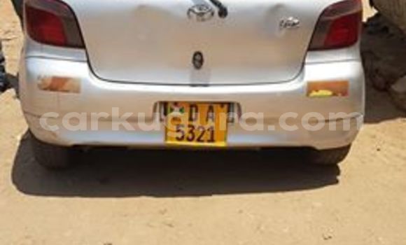 Acheter Occasion Voiture Toyota Vitz Gris à Bujumbura, Bujumbura Acheter Occasion Voiture Toyota Vitz Gris à Bujumbura, Bujumbura