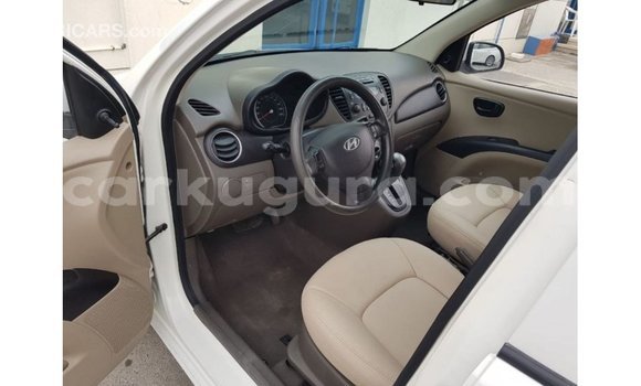 Buy Import Hyundai i10 White Car in Import - Dubai in Bujumbura Buy Import Hyundai i10 White Car in Import - Dubai in Bujumbura