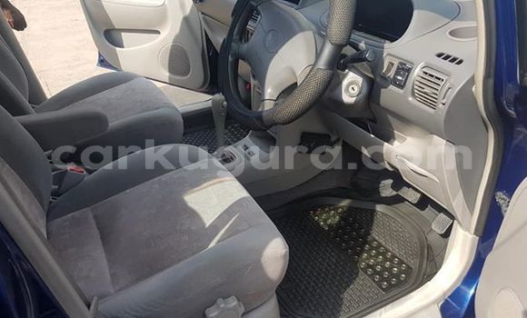 Acheter Occasion Voiture Toyota Spacio Bleu à Bujumbura, Bujumbura Acheter Occasion Voiture Toyota Spacio Bleu à Bujumbura, Bujumbura