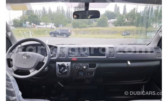 Buy Import Toyota Hiace White Car in Import - Dubai in Bujumbura Buy Import Toyota Hiace White Car in Import - Dubai in Bujumbura