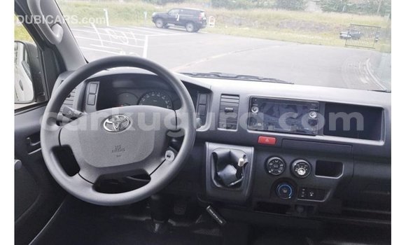 Buy Import Toyota Hiace White Car in Import - Dubai in Bujumbura Buy Import Toyota Hiace White Car in Import - Dubai in Bujumbura