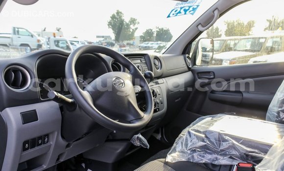 Acheter Import Voiture Nissan Urvan Blanc à Import - Dubai, Bujumbura Acheter Import Voiture Nissan Urvan Blanc à Import - Dubai, Bujumbura