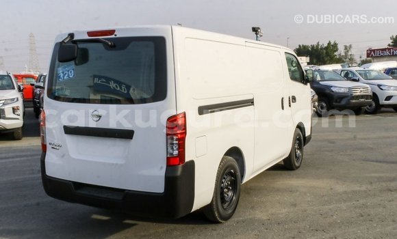 Acheter Import Voiture Nissan Urvan Blanc à Import - Dubai, Bujumbura Acheter Import Voiture Nissan Urvan Blanc à Import - Dubai, Bujumbura