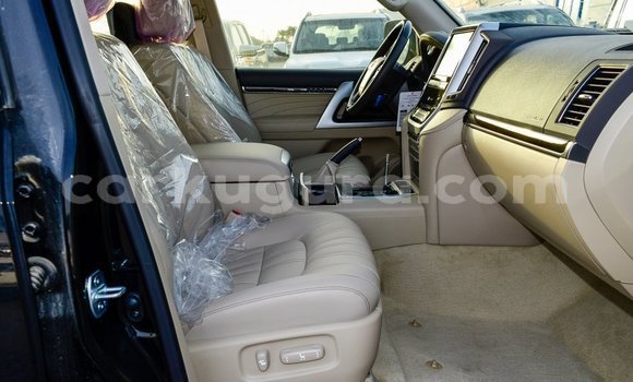 Buy Import Toyota Land Cruiser Black Car in Import - Dubai in Bujumbura Buy Import Toyota Land Cruiser Black Car in Import - Dubai in Bujumbura