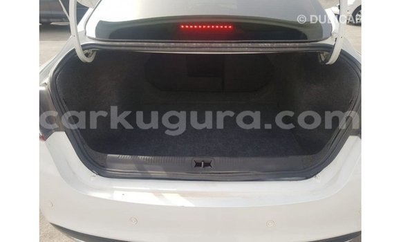Nunua Imported Chrysler 200 Nyeupe Gari ndani ya Import - Dubai nchini Bujumbura Nunua Imported Chrysler 200 Nyeupe Gari ndani ya Import - Dubai nchini Bujumbura