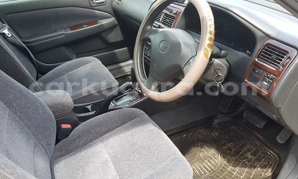 Acheter Occasion Voiture Toyota Carina Gris à Bujumbura, Bujumbura Acheter Occasion Voiture Toyota Carina Gris à Bujumbura, Bujumbura