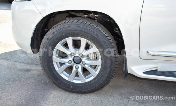Buy Import Toyota Land Cruiser White Car in Import - Dubai in Bujumbura Buy Import Toyota Land Cruiser White Car in Import - Dubai in Bujumbura