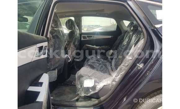 Acheter Import Voiture Kia Cadenza Bleu à Import - Dubai, Bujumbura Acheter Import Voiture Kia Cadenza Bleu à Import - Dubai, Bujumbura