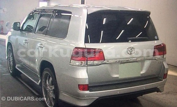 Acheter Import Voiture Toyota Land Cruiser Autre à Import - Dubai, Bujumbura Acheter Import Voiture Toyota Land Cruiser Autre à Import - Dubai, Bujumbura