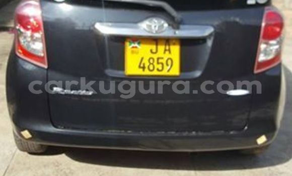 Acheter Occasion Voiture Toyota Ractis Noir à Kinindo, Bujumbura Acheter Occasion Voiture Toyota Ractis Noir à Kinindo, Bujumbura