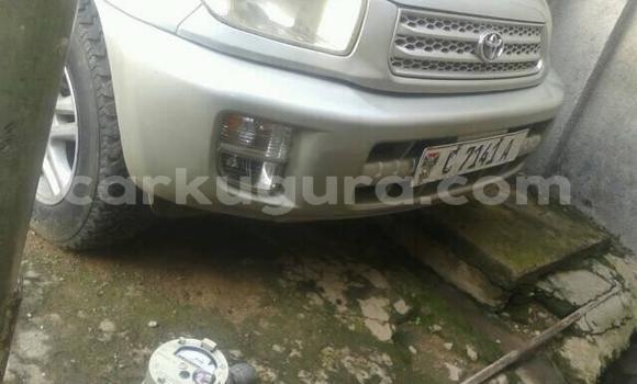 Acheter Occasion Voiture Toyota RAV4 Gris à Bujumbura, Bujumbura Acheter Occasion Voiture Toyota RAV4 Gris à Bujumbura, Bujumbura