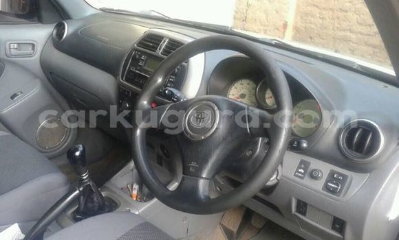 Acheter Occasion Voiture Toyota RAV4 Gris à Bujumbura, Bujumbura Acheter Occasion Voiture Toyota RAV4 Gris à Bujumbura, Bujumbura