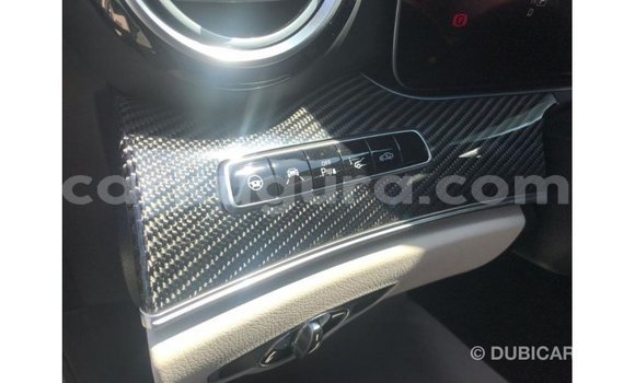 Nunua Imported Mercedes-Benz 190 Nyingine Gari ndani ya Import - Dubai nchini Bujumbura Nunua Imported Mercedes-Benz 190 Nyingine Gari ndani ya Import - Dubai nchini Bujumbura