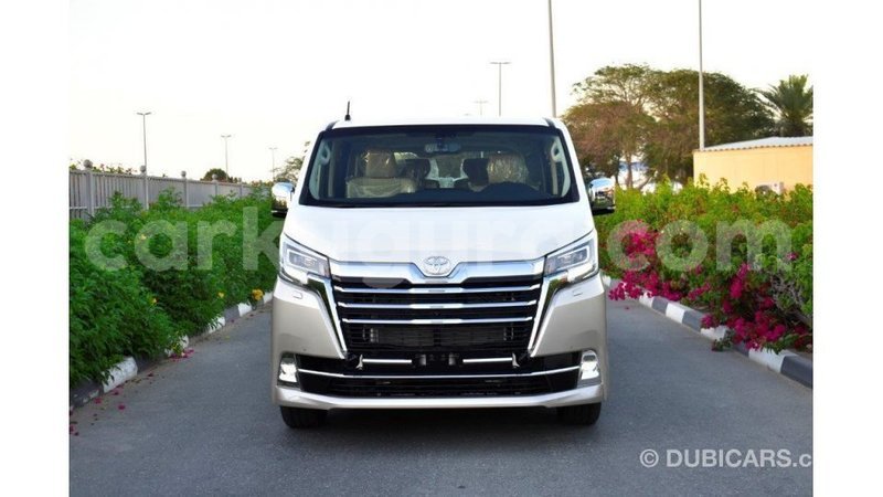 Big with watermark toyota granvia bujumbura import dubai 4932