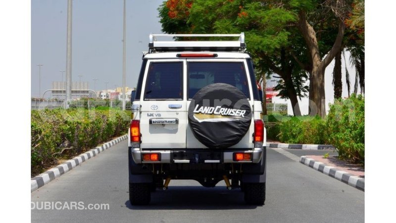Big with watermark toyota land cruiser bujumbura import dubai 4938