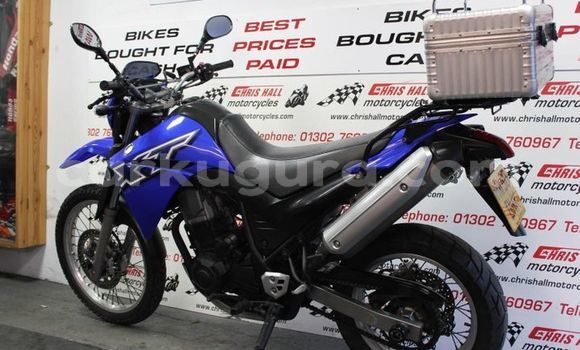 Buy Used Yamaha XT Beige Bike in Bururi in Burundi Buy Used Yamaha XT Beige Bike in Bururi in Burundi