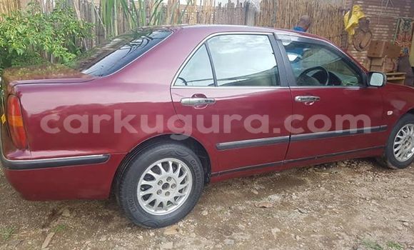 Acheter Occasion Voiture Toyota Progres Rouge à Bujumbura, Bujumbura Acheter Occasion Voiture Toyota Progres Rouge à Bujumbura, Bujumbura