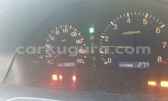 Acheter Occasion Voiture Toyota Progres Rouge à Bujumbura, Bujumbura Acheter Occasion Voiture Toyota Progres Rouge à Bujumbura, Bujumbura