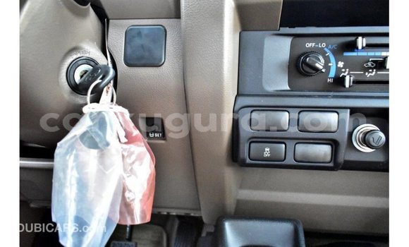 Buy Import Toyota Land Cruiser White Car in Import - Dubai in Bujumbura Buy Import Toyota Land Cruiser White Car in Import - Dubai in Bujumbura