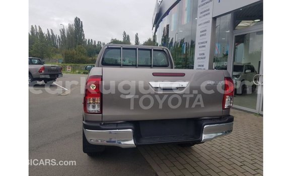 Nunua Imported Toyota Hilux Nyingine Gari ndani ya Import - Dubai nchini Bujumbura Nunua Imported Toyota Hilux Nyingine Gari ndani ya Import - Dubai nchini Bujumbura