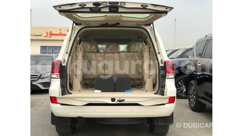 Big with watermark toyota land cruiser bujumbura import dubai 4959