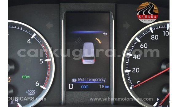 Acheter Import Voiture Toyota Granvia Blanc à Import - Dubai, Bujumbura Acheter Import Voiture Toyota Granvia Blanc à Import - Dubai, Bujumbura