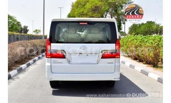 Acheter Import Voiture Toyota Granvia Blanc à Import - Dubai, Bujumbura Acheter Import Voiture Toyota Granvia Blanc à Import - Dubai, Bujumbura