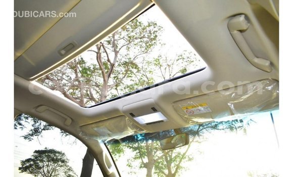 Buy Import Toyota Land Cruiser White Car in Import - Dubai in Bujumbura Buy Import Toyota Land Cruiser White Car in Import - Dubai in Bujumbura