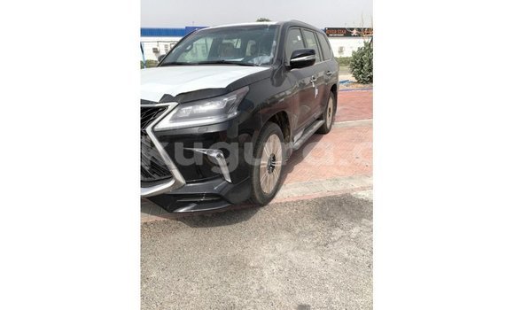 Acheter Import Voiture Lexus LX Noir à Import - Dubai, Bujumbura Acheter Import Voiture Lexus LX Noir à Import - Dubai, Bujumbura