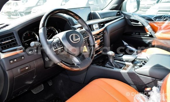 Nunua Imported Lexus LX Nyeupe Gari ndani ya Import - Dubai nchini Bujumbura Nunua Imported Lexus LX Nyeupe Gari ndani ya Import - Dubai nchini Bujumbura