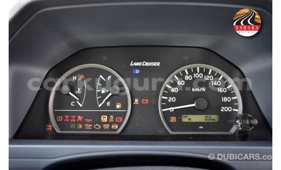 Buy Import Toyota Land Cruiser Other Car in Import - Dubai in Bujumbura Buy Import Toyota Land Cruiser Other Car in Import - Dubai in Bujumbura