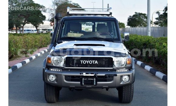 Acheter Import Voiture Toyota Land Cruiser Autre à Import - Dubai, Bujumbura Acheter Import Voiture Toyota Land Cruiser Autre à Import - Dubai, Bujumbura
