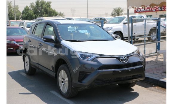 Acheter Import Voiture Toyota RAV4 Autre à Import - Dubai, Bujumbura Acheter Import Voiture Toyota RAV4 Autre à Import - Dubai, Bujumbura