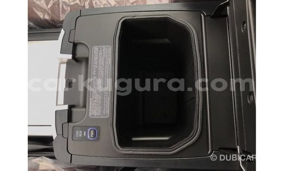 Buy Import Toyota Land Cruiser White Car in Import - Dubai in Bujumbura Buy Import Toyota Land Cruiser White Car in Import - Dubai in Bujumbura