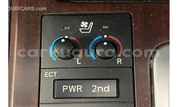 Acheter Import Voiture Toyota Land Cruiser Noir à Import - Dubai, Bujumbura Acheter Import Voiture Toyota Land Cruiser Noir à Import - Dubai, Bujumbura