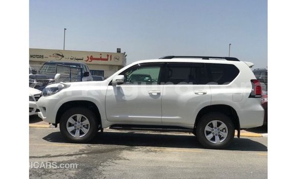 Nunua Imported Toyota Prado Nyeupe Gari ndani ya Import - Dubai nchini Bujumbura Nunua Imported Toyota Prado Nyeupe Gari ndani ya Import - Dubai nchini Bujumbura