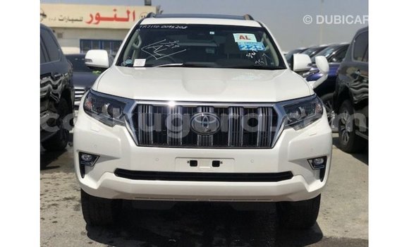 Acheter Import Voiture Toyota Prado Blanc à Import - Dubai, Bujumbura Acheter Import Voiture Toyota Prado Blanc à Import - Dubai, Bujumbura